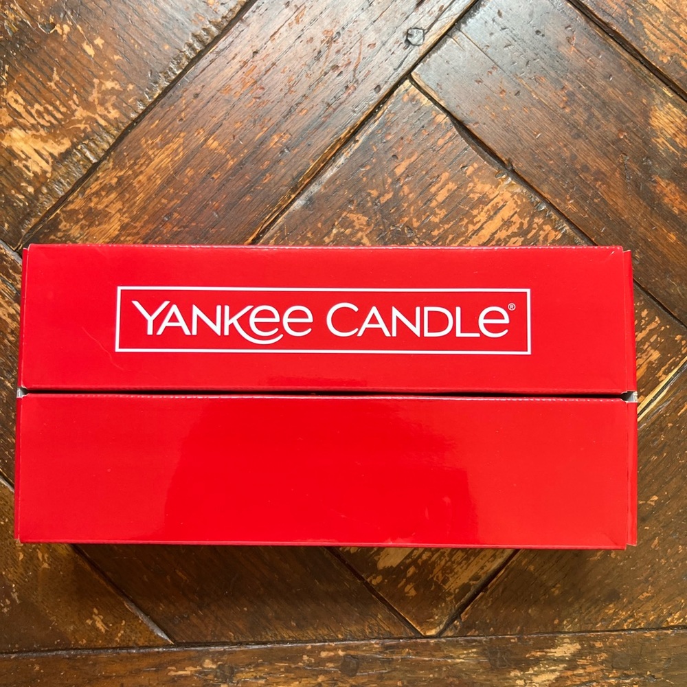 New Yankee Candle Gift Set - Picture 2 of 11